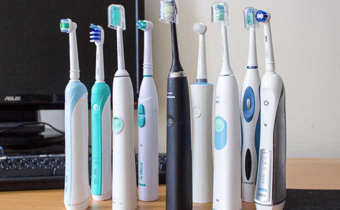 Pros and Cons of Electric Toothbrushes